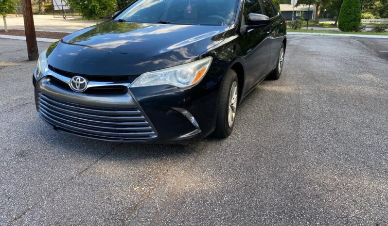 
								2015 Toyota Camry LE Sedan 4D. full									