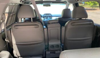 
										Honda Odyssey EX-L Minivan 4D. full									