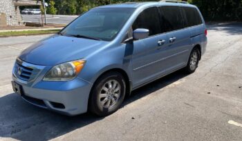 
										Honda Odyssey EX-L Minivan 4D. full									