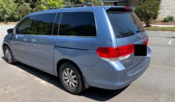 
										Honda Odyssey EX-L Minivan 4D. full									