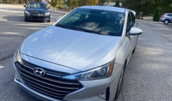 
										2020 Hyundai Elantra SEL Sedan 4D. full									