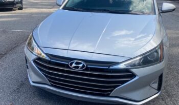 
										2020 Hyundai Elantra SEL Sedan 4D. full									