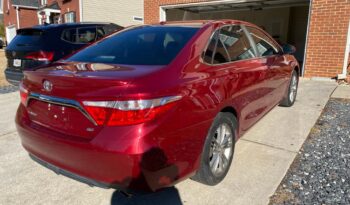 
										2016 Toyota Camry SE full									