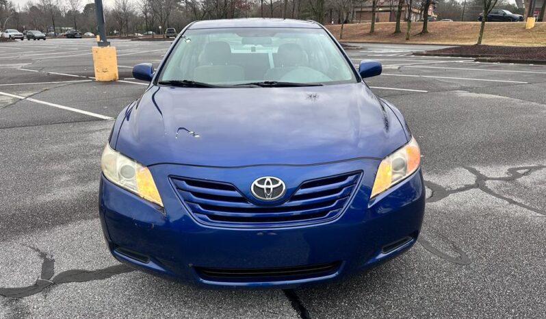 
								Toyota Camry full									