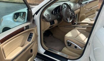 
										2010 Mercedes M-Class ML350 full									