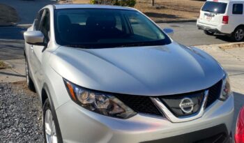 
										2019 Nissan Rogue full									