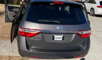 
										2011 Honda odyssey full									