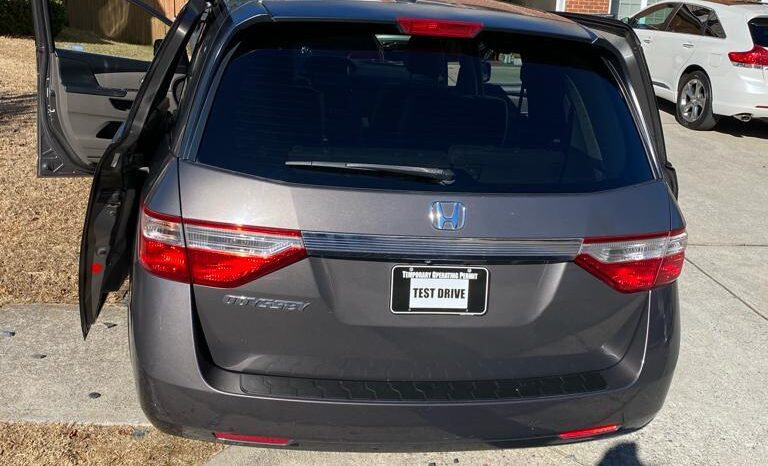 
								2011 Honda odyssey full									