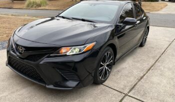 
										2019 TOYOTA CAMRY SE full									