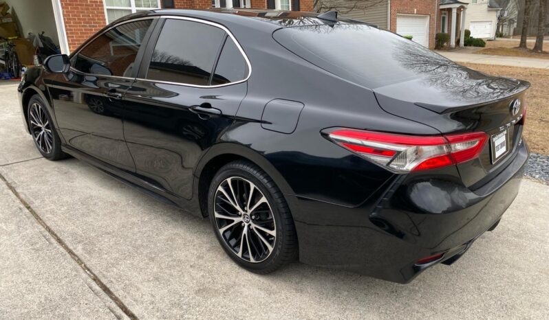 
								2019 TOYOTA CAMRY SE full									