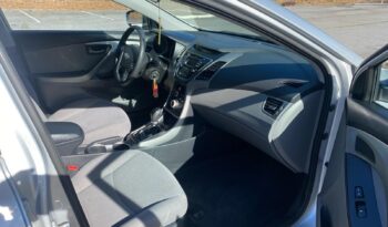 
										2016 HYUNDAI ELANTRA full									