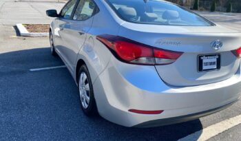 
										2016 HYUNDAI ELANTRA full									