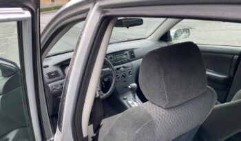 
										2005 Toyota Corolla CE full									