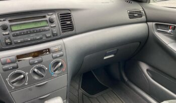 
										2005 Toyota Corolla CE full									