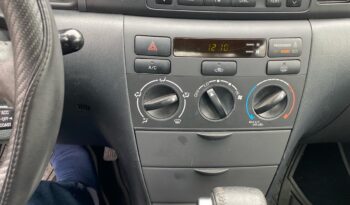 
										2005 Toyota Corolla CE full									