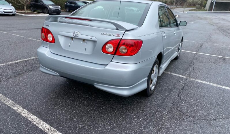 
								2005 Toyota Corolla CE full									