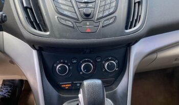 
										2016 Ford Escape SE full									