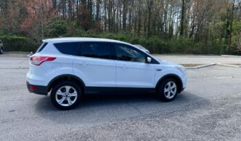 
										2016 Ford Escape SE full									