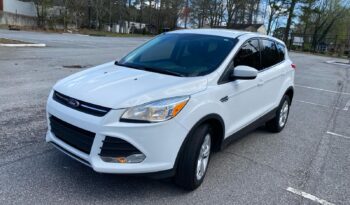 
										2016 Ford Escape SE full									