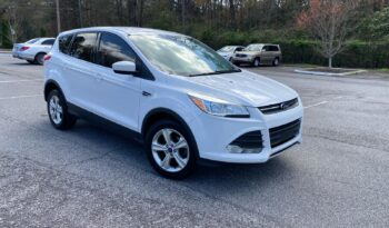 
										2016 Ford Escape SE full									