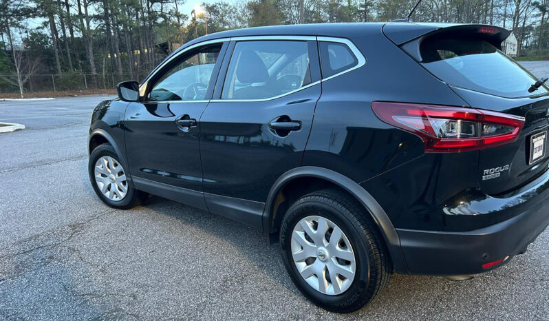 
								2020 Nissan Rogue Sports S full									