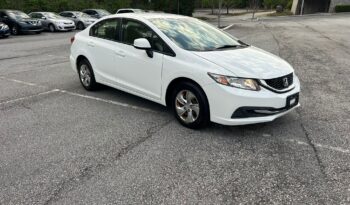 
										2013 Honda Civic SDN LX full									