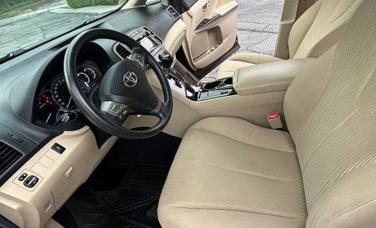 
								2012 Toyota Venza full									