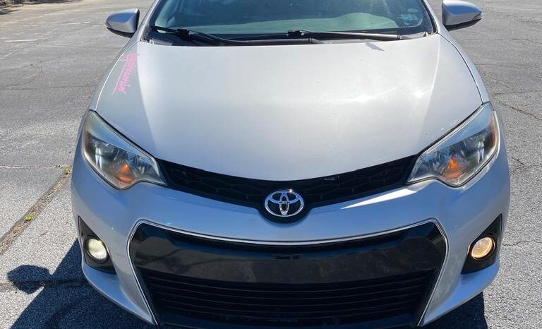 
								2015 Toyota Corolla S full									