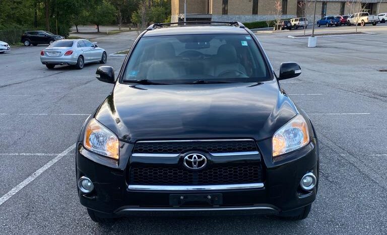 
								2010 Toyota RAV4 LTD full									