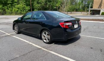 
										2012 Toyota Camry SE full									