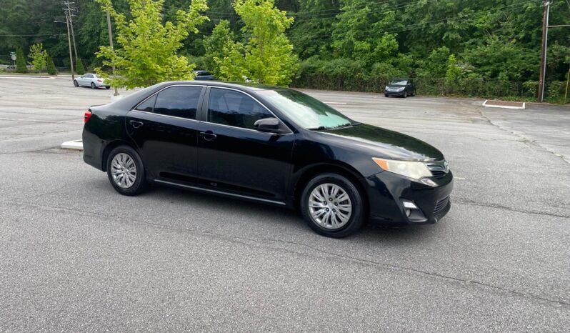 
								2014 Toyota Camry full									