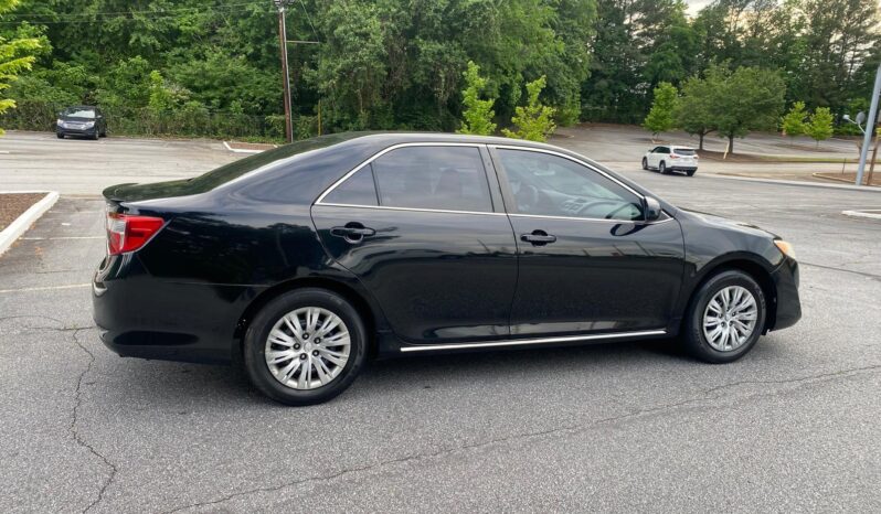 
								2014 Toyota Camry full									