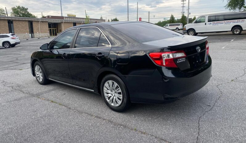 
								2014 Toyota Camry full									