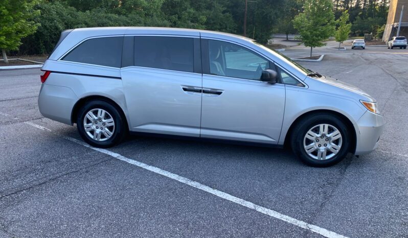 
								2013 Honda Odyssey LX full									