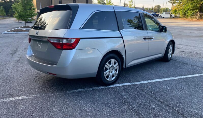 
								2013 Honda Odyssey LX full									