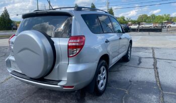 
										2012 Toyota RAV4 4DR full									