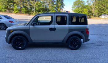 
										2004 Honda Element EX full									