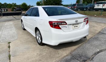 
										2014 Toyota Camry LE full									