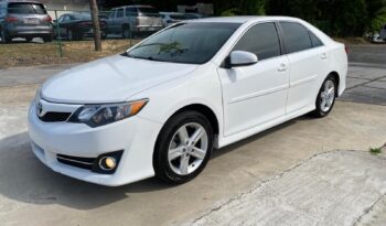 
										2014 Toyota Camry LE full									