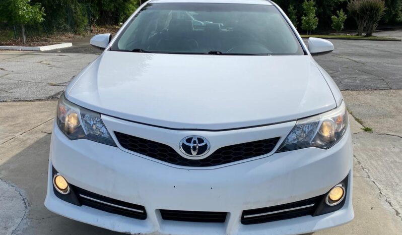 
								2014 Toyota Camry LE full									