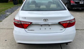 
										2017 Toyota Camry LE full									