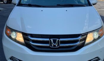 
										2016 Honda Odyssey Touring full									