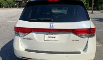 
										2016 Honda Odyssey Touring full									