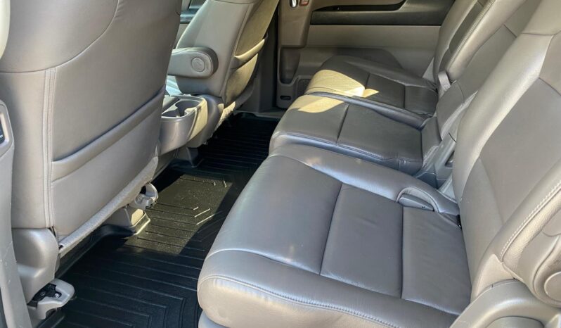 
								2016 Honda Odyssey Touring full									