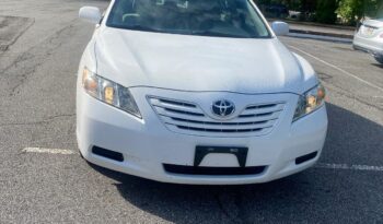 
										2008 Toyota Camry LE full									