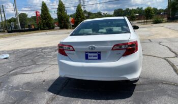 
										2012 Toyota Camry Base full									