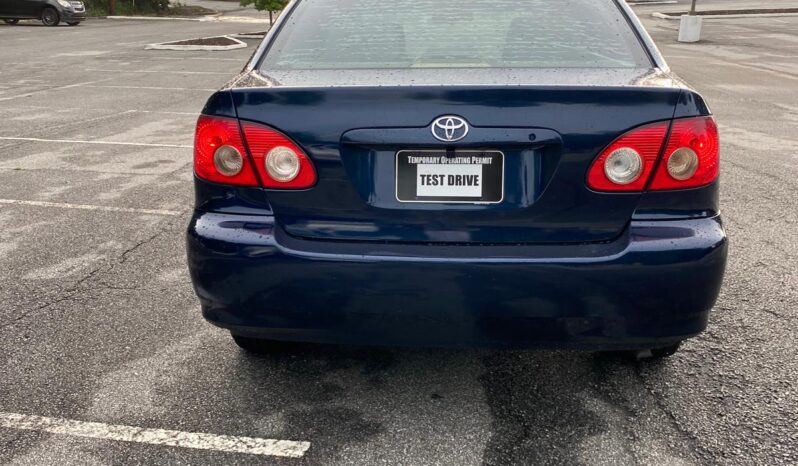 
								2005 Toyota Corolla CE full									