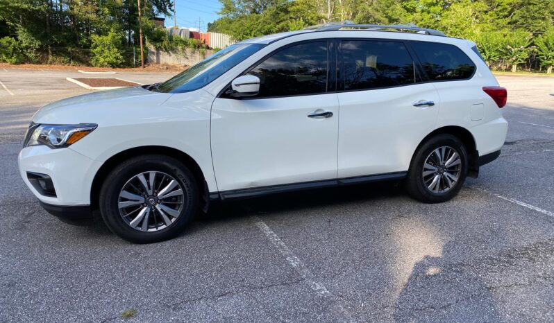 
								2019 Nissan Pathfinder full									