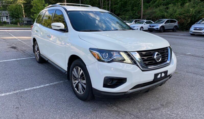 
								2019 Nissan Pathfinder full									