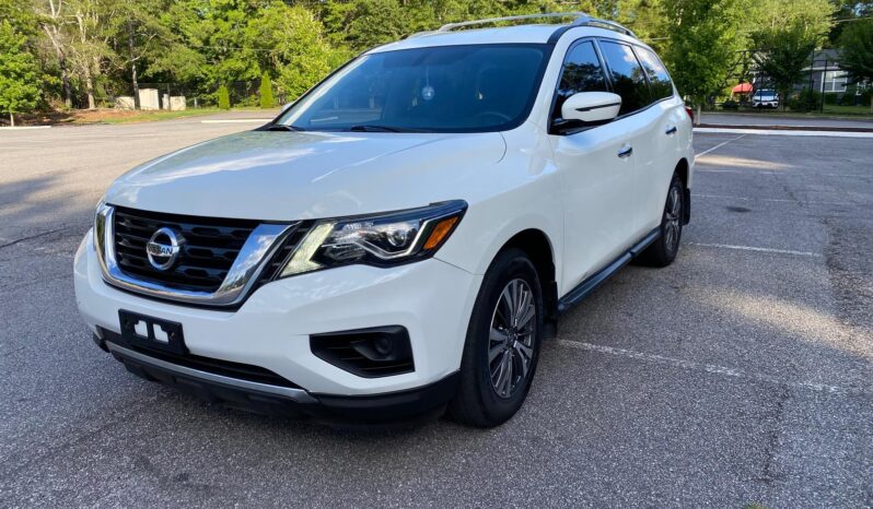 
								2019 Nissan Pathfinder full									